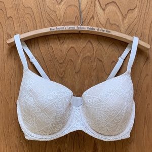 Victoria’s Secret White Lace Bra 34DDD Lined Demi Double 34D